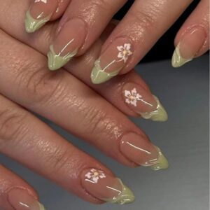 Green Almond Press On Nails White 3D Flower Nude 24 Pcs