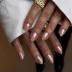 Short Almond Nude Press On Nails Chrome Bling Design 30PCS