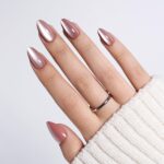 Metallic Mauve Cat Eye Press On Nails Short Almond 32PCS