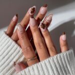 Glamnetic Floral Gold Foil Press On Nails Short Almond 30PCS