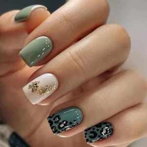 Green Leopard Gold Foil Press On Nails Short Square 24PCS