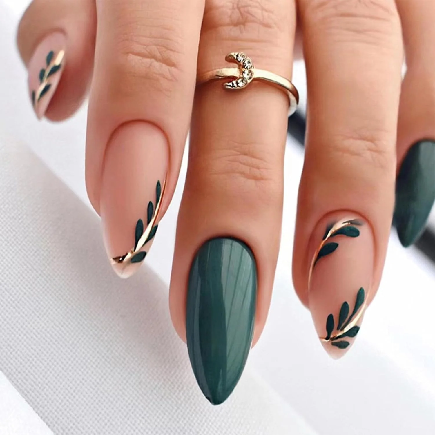 Green Leaf Press On Nails Medium Almond St Patricks 24 Pcs